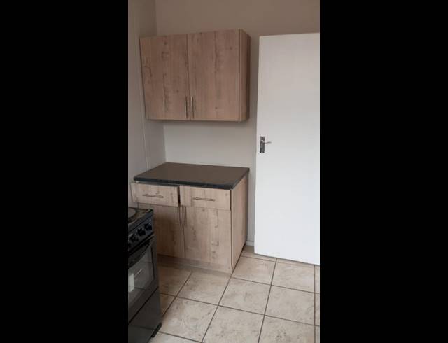 1 BEDROOM APARTMENT FOR SALE IN SUNNYSIDE